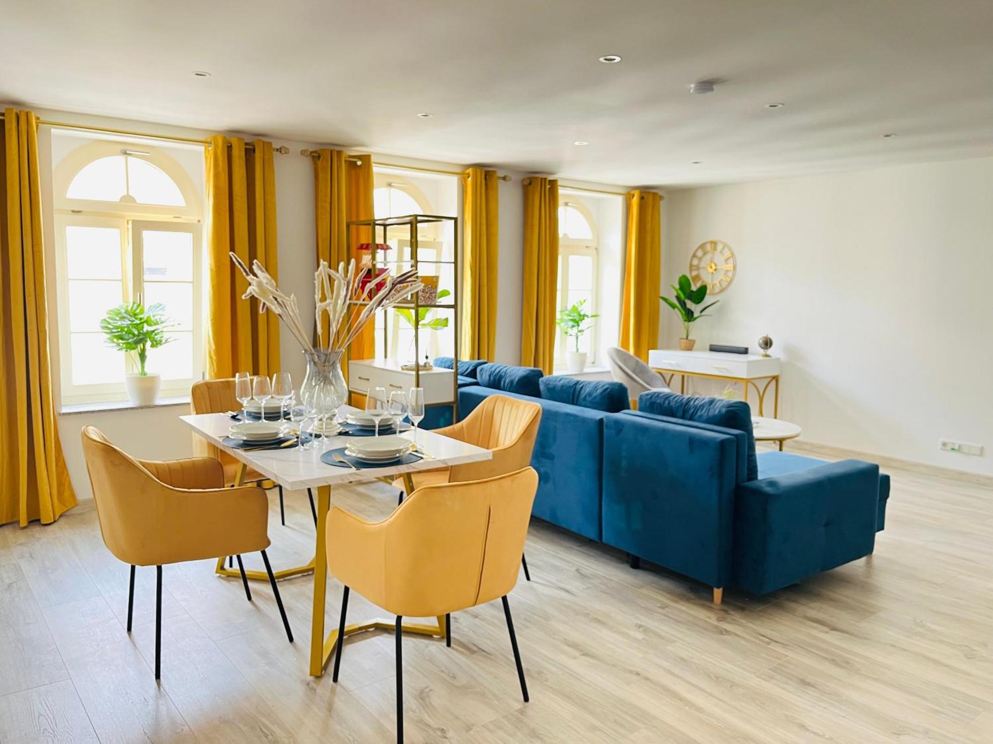 Filmap-Charmant-Modern-Zentral-Balkon-Beamer-Spieletisch Gorlitz Exterior photo